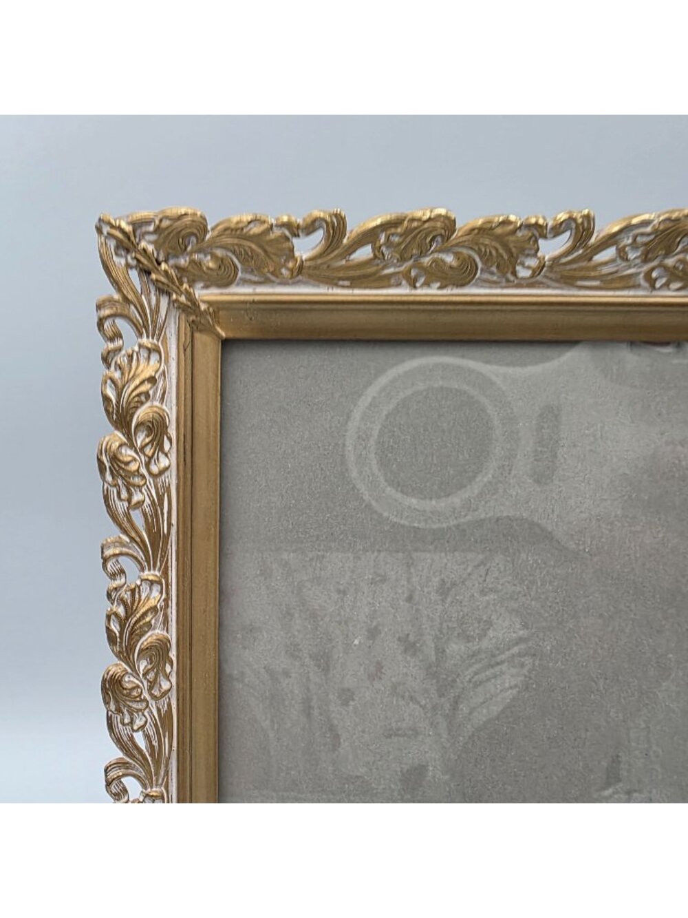 Vintage Gold-Tone Ornate Floral Picture Frame Filigree Hollywood Regency 8x10" - Picture 1 of 10
